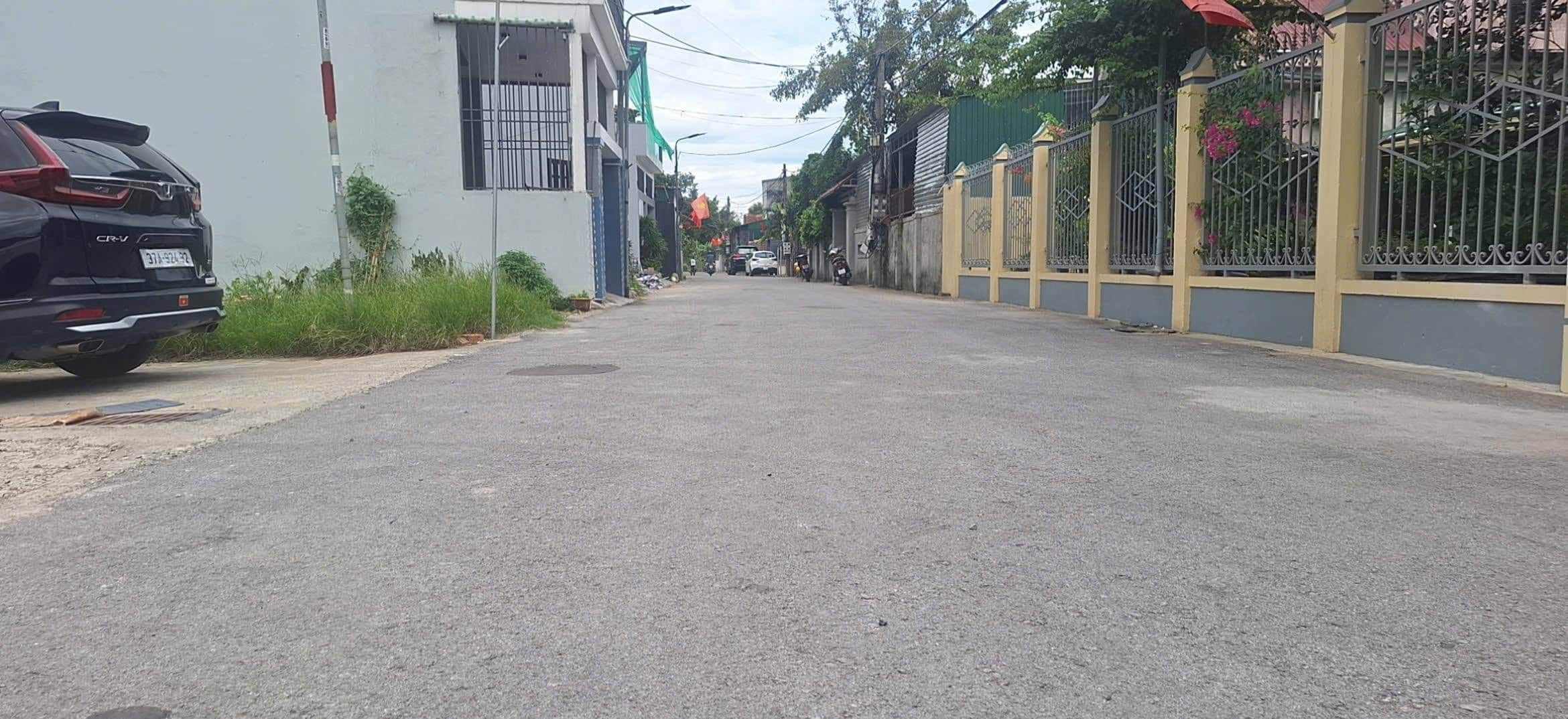 Ảnh 4 của Bán lô đất gần 90m2 tại phường Cửa Nam, đường thông rộng