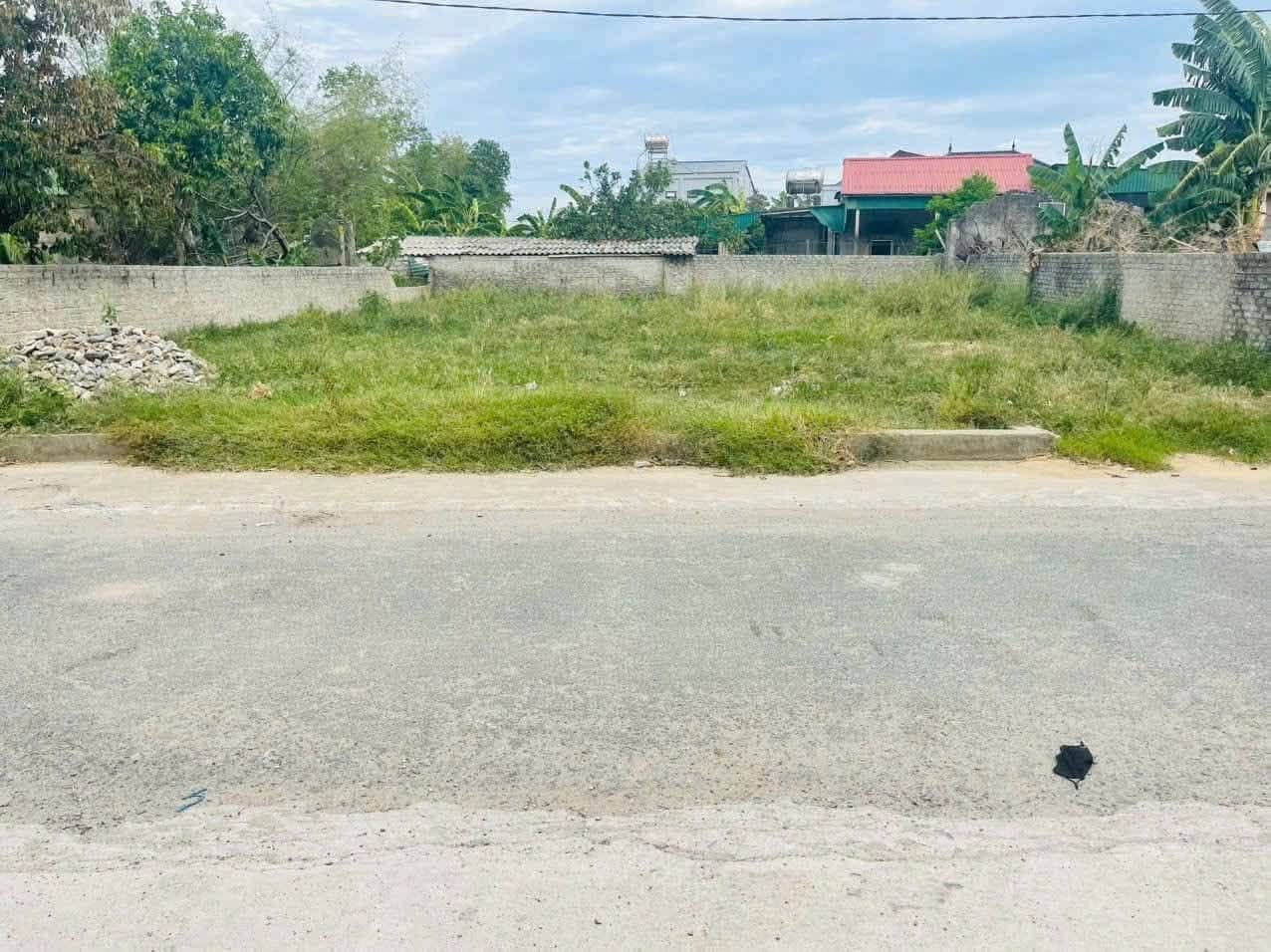Ảnh 1 của Bán đất 100m2 tại Nghi Phong, Vinh Lộc, đường rộng 8m, gần đường 535