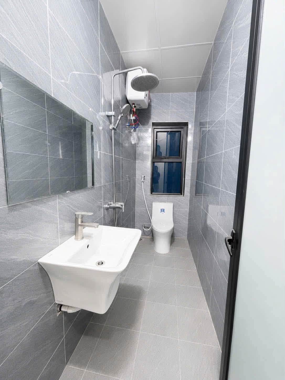 Ảnh 3 của Bán nhà 3 tầng mới, Trung Nghĩa, Đông Vĩnh, TP Vinh, 50m²