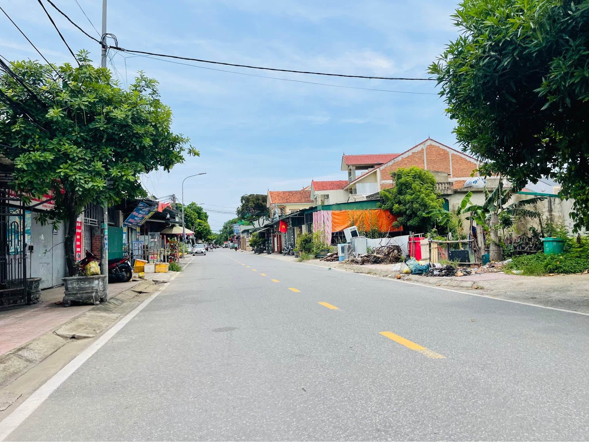 Ảnh 1 của Bán đất mặt đường kinh doanh Hoàng Phan Thái gần Cao đẳng nghề số 4