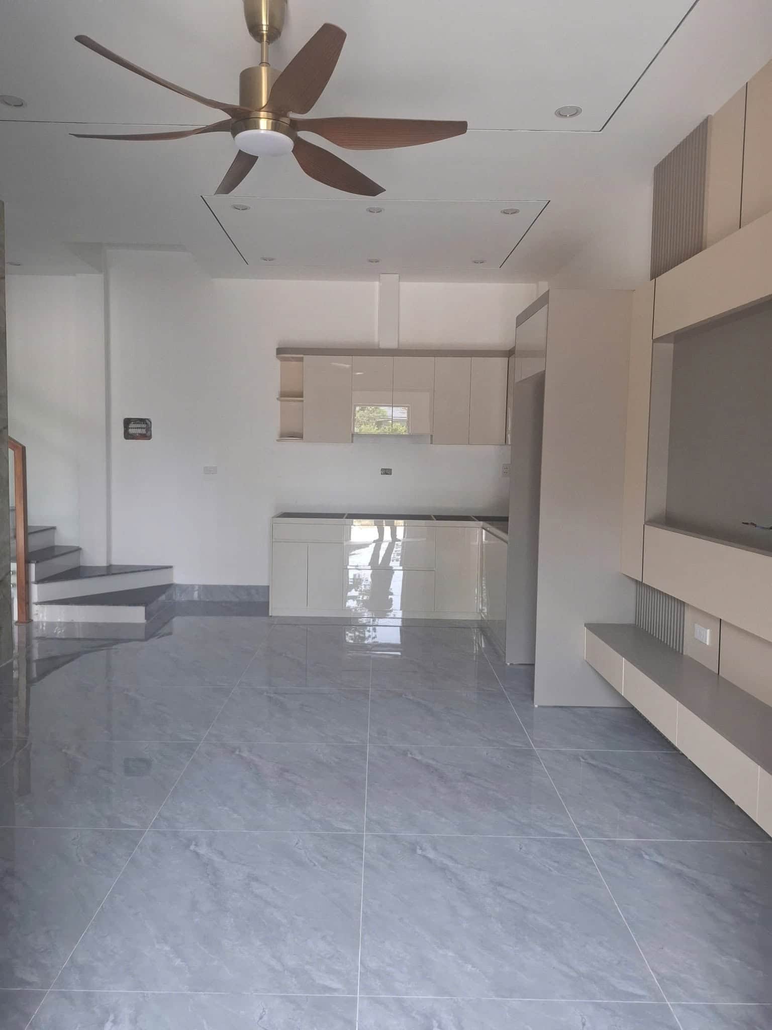 Ảnh 4 của Bán nhà 3 tầng mặt tiền ngang 8m gần dự án Entiz Hưng Lộc, Nghệ An