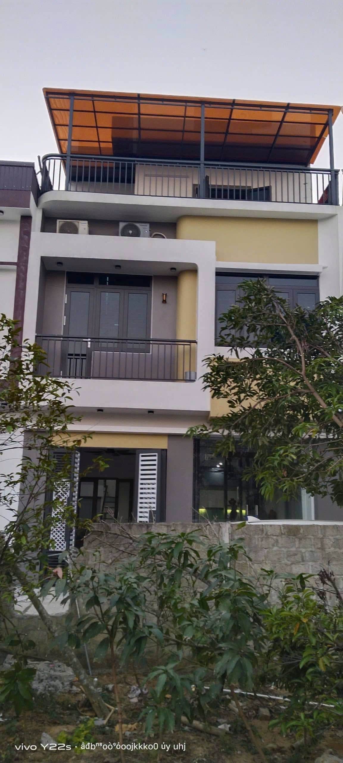 Ảnh 1 của Bán nhà 3 tầng phường Vinh Phú, gần sân bay Vinh
