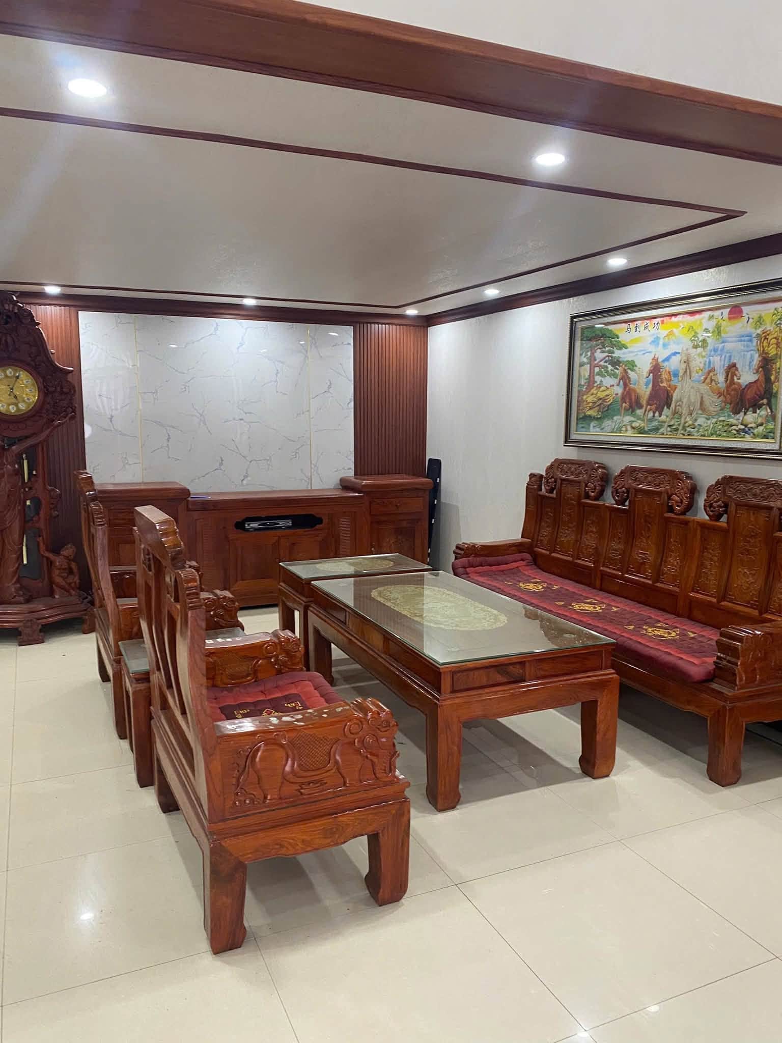 Ảnh 4 của Bán nhà mặt phố Ngô Văn Sở, TP Vinh, diện tích 91m2