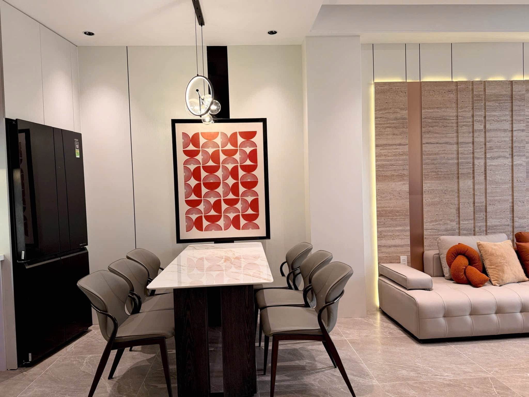 Ảnh 2 của Bán nhà 3 tầng mới tinh gần mặt đường Nguyễn Xuân Linh, ngõ rộng ô tô vào tận nơi