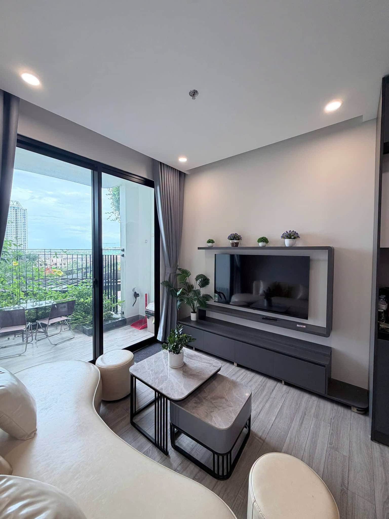 Ảnh 3 của Cho thuê căn hộ Ecopark 31m2, full nội thất, view đẹp