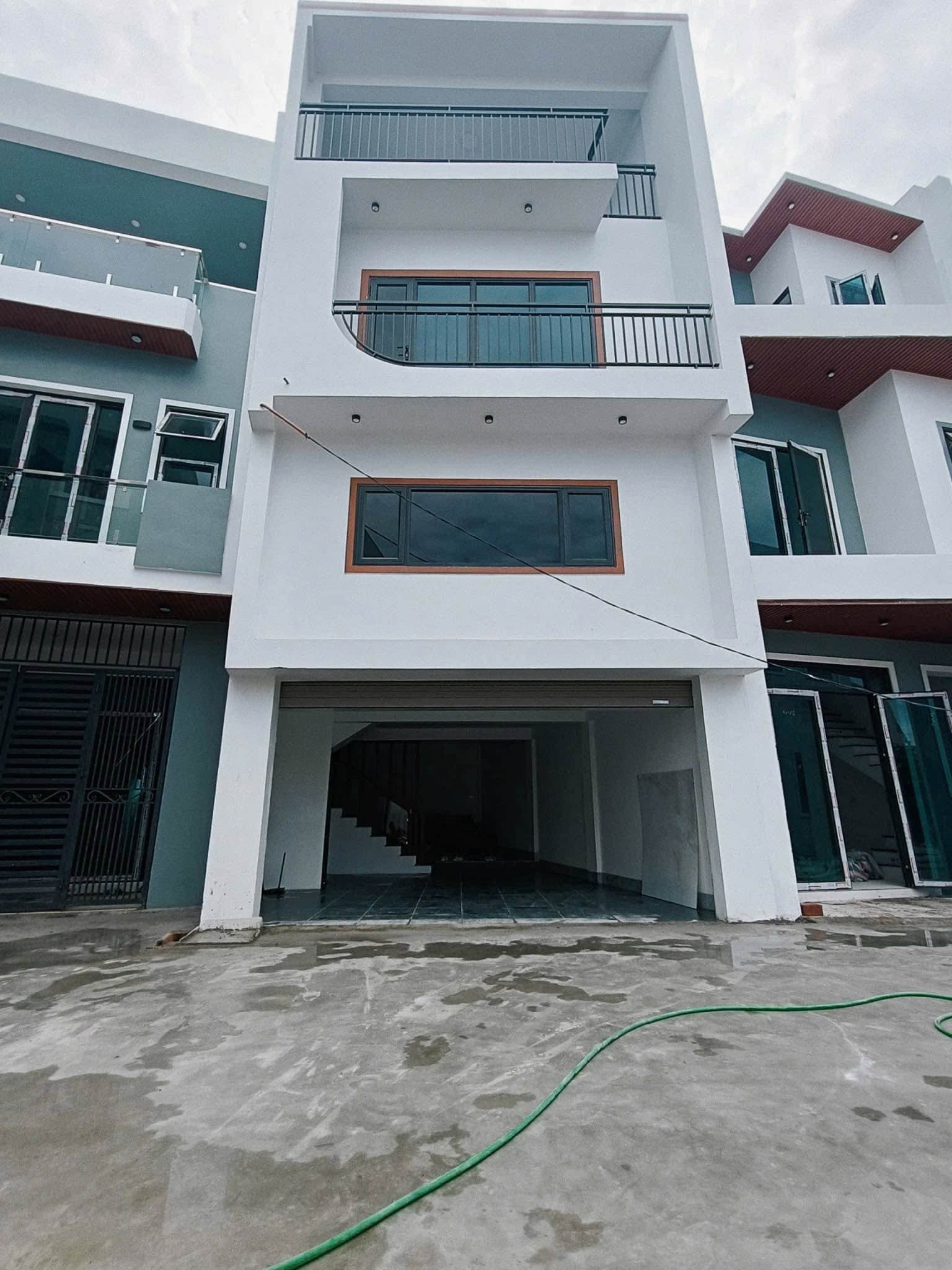 Ảnh 2 của Bán nhà 3 tầng kiên cố gần đường Trần Trùng Quang, Nghệ An
