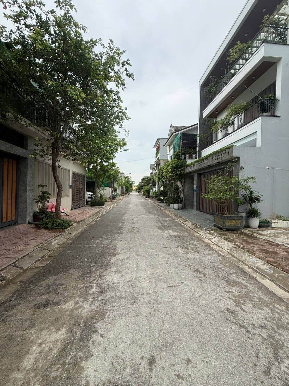 Ảnh 3 của Bán đất ngõ Hoàng Bửu Đôn, phường Quán Bàu, đường 10m, diện tích 126m2