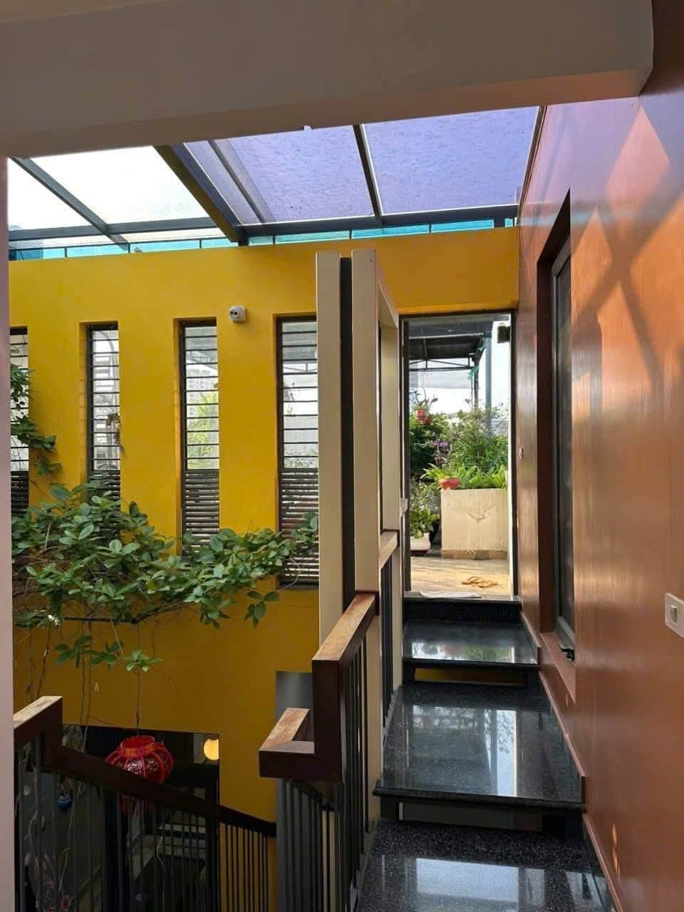 Ảnh 4 của Bán nhà 3 tầng mặt đường kinh doanh tại phường Thành Vinh, TP Vinh