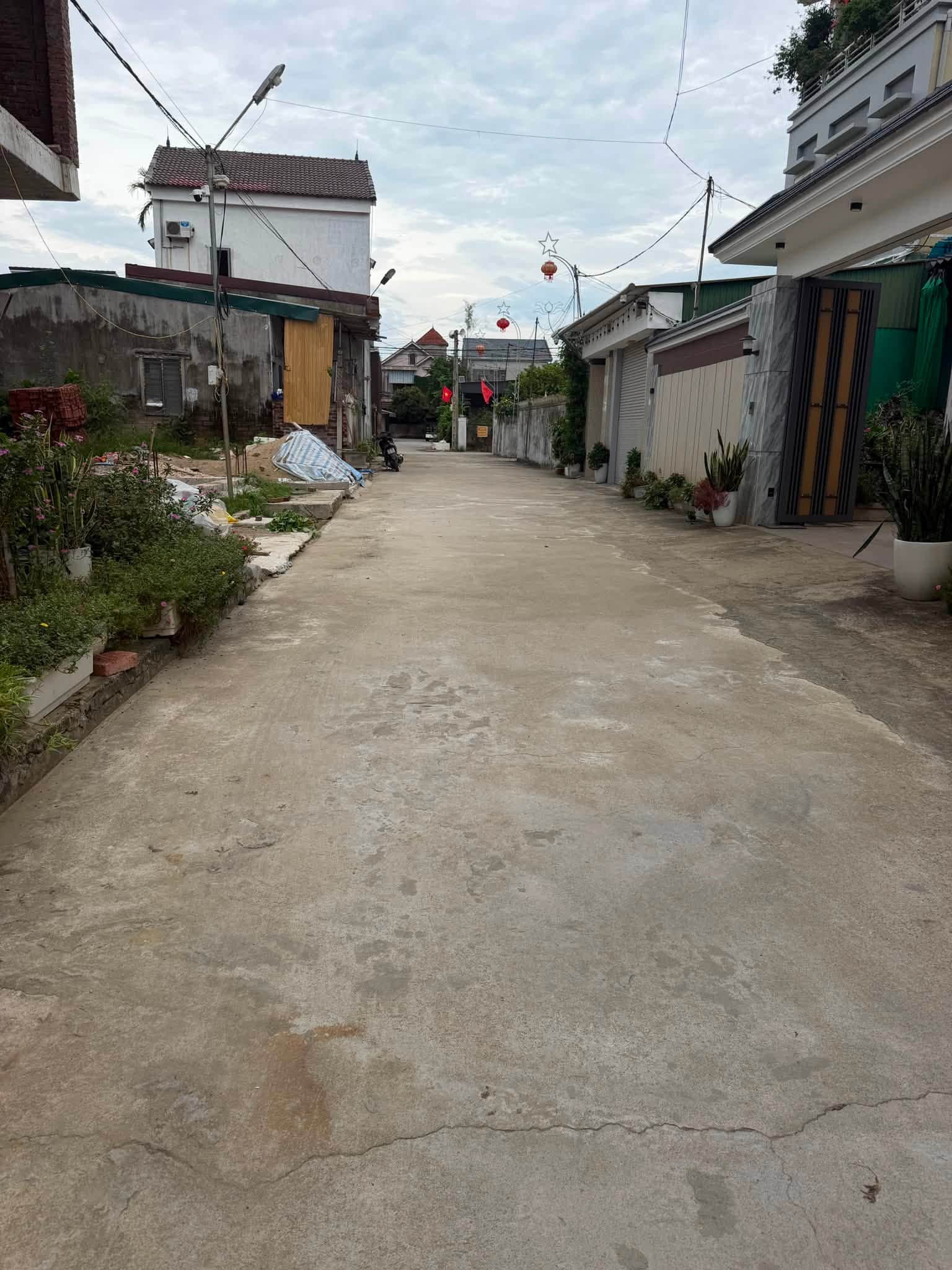 Ảnh 3 của Bán lô đất 80m2 tại ngõ 173 Nguyễn Trường Tộ, phường Thành Vinh, Nghệ An