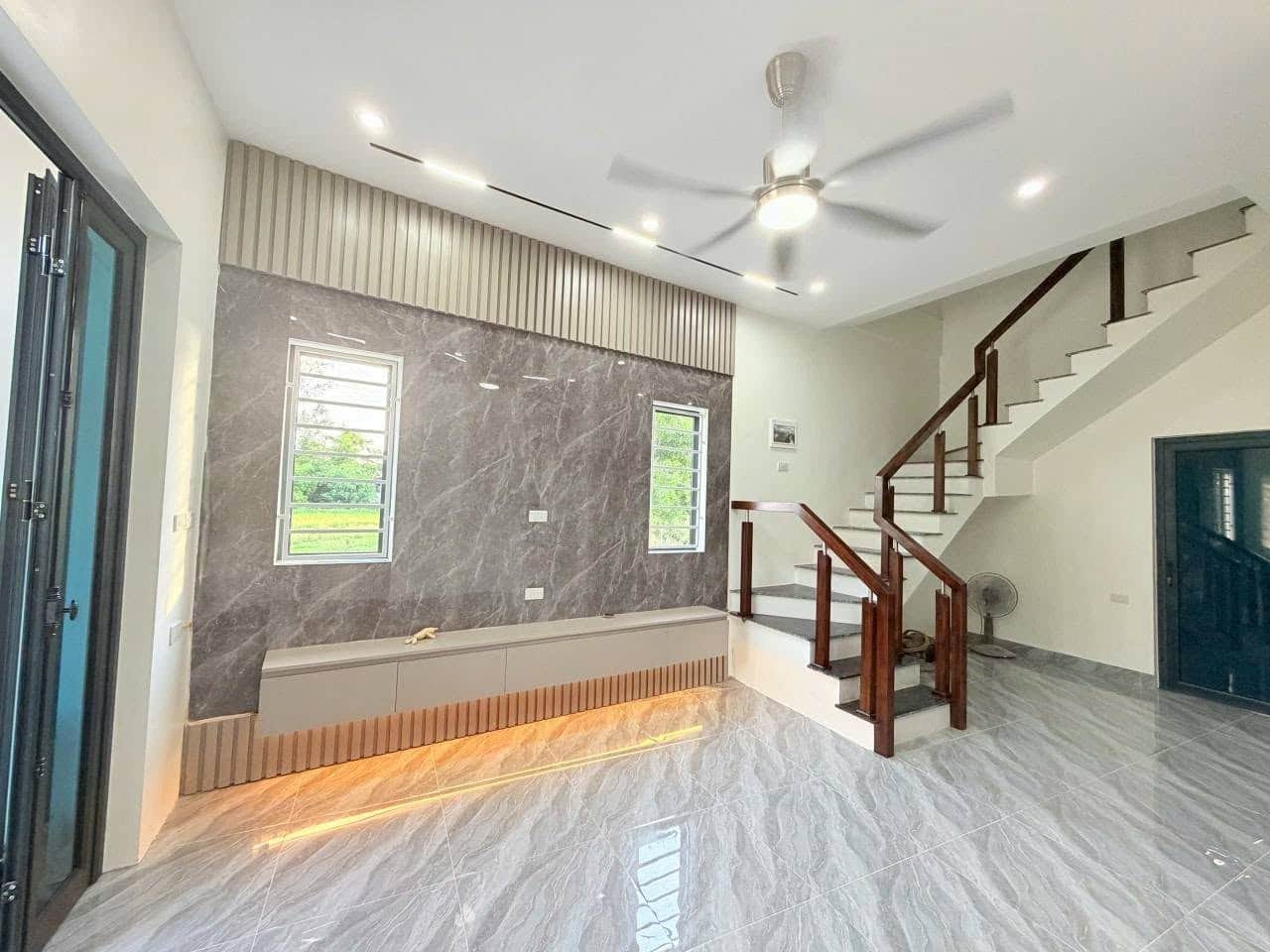 Ảnh 3 của Bán nhà 2 tầng 2 mặt tiền Hưng Lộc, 110m2 sàn, nội thất đầy đủ
