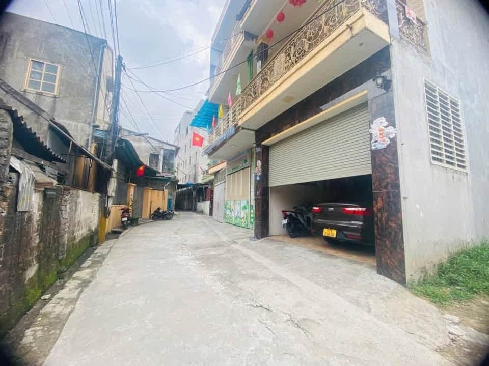 Ảnh 2 của Bán đất khối 6 Hà Huy Tập, diện tích 96,9 m², đường 5m thông