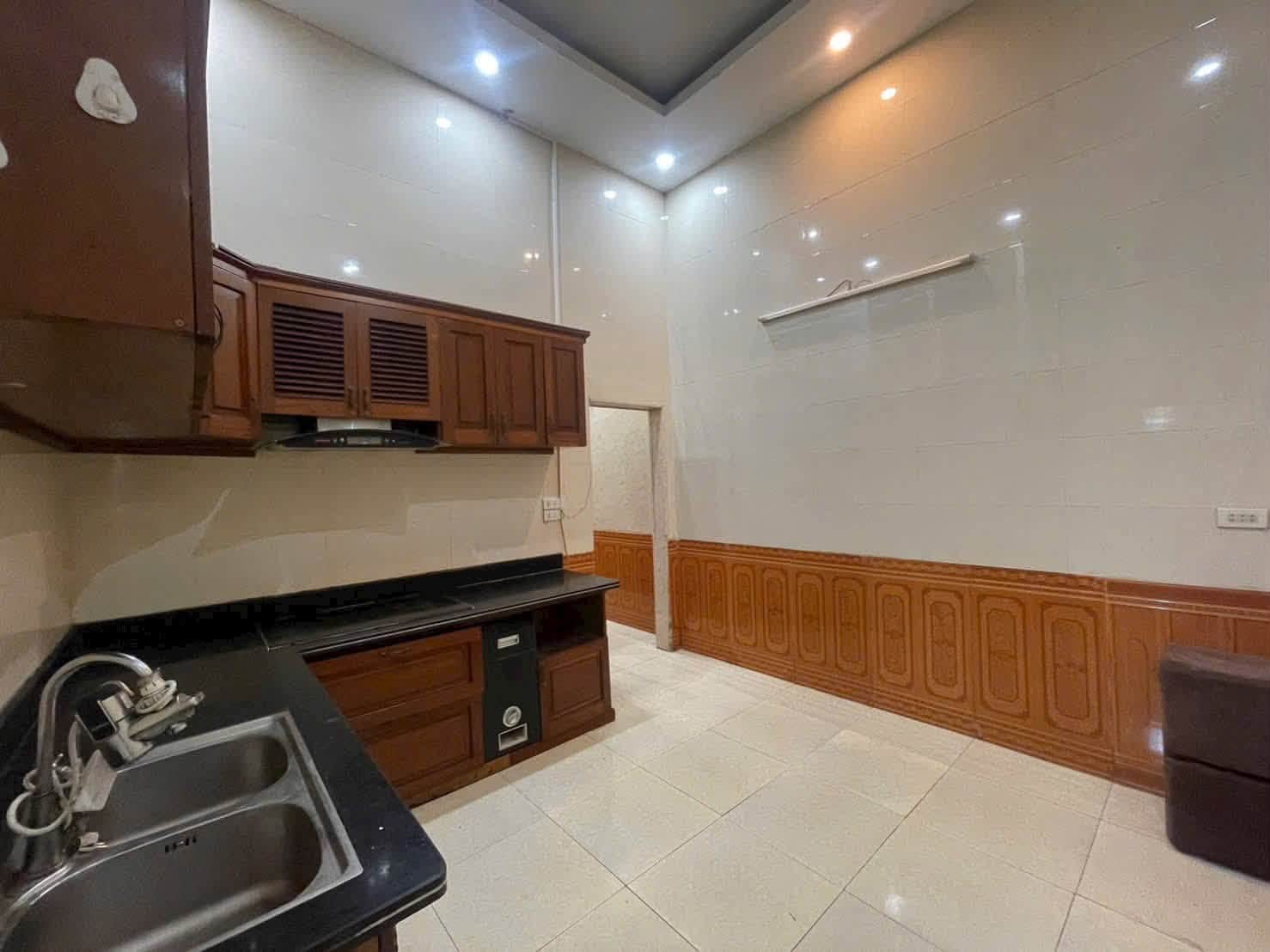 Ảnh 2 của Bán nhà cấp 4 trung tâm TP Vinh, diện tích 84m2, hướng Tây Bắc