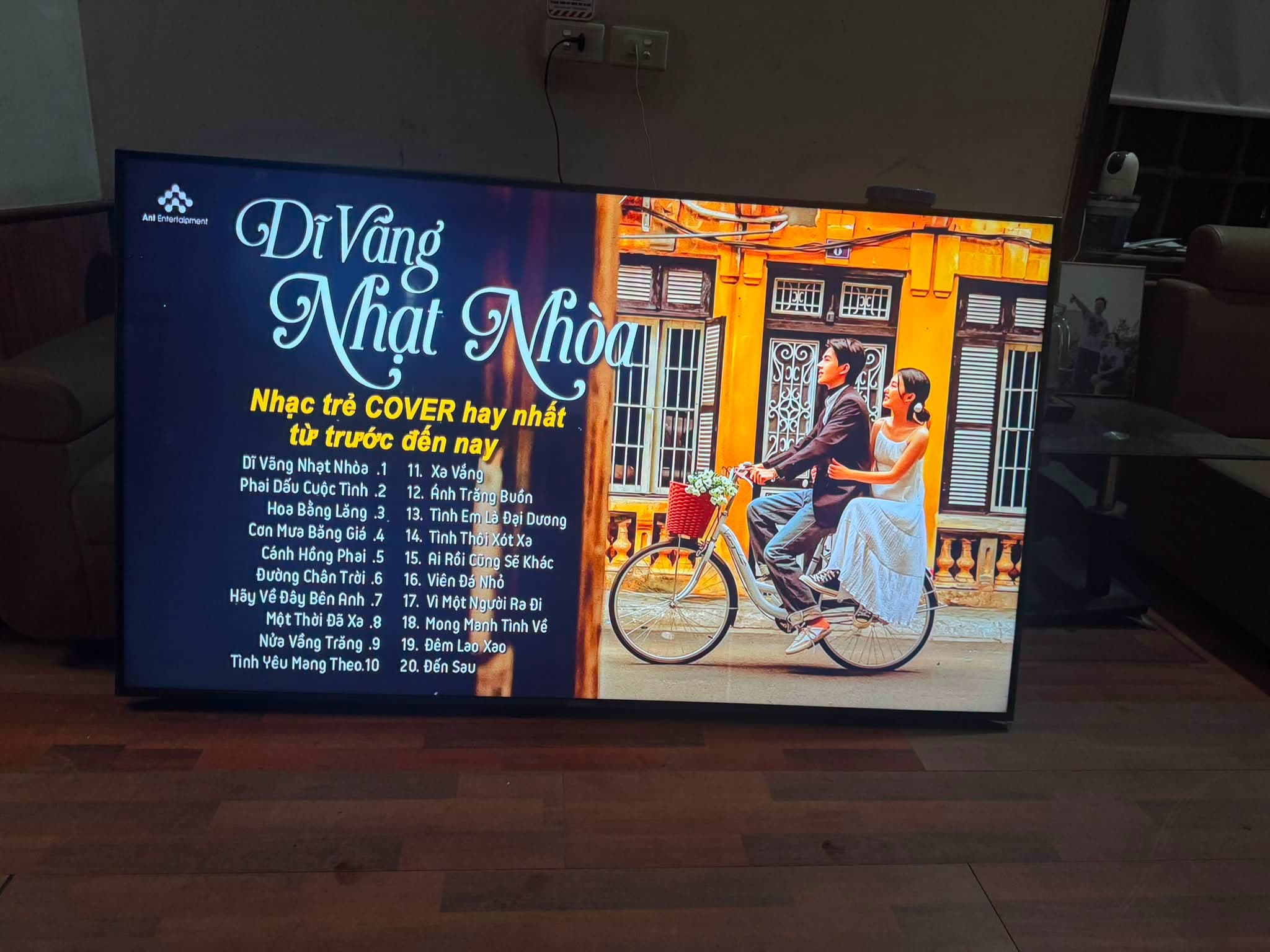 Ảnh 1 của Thanh lý TV Ai 65 inch full giọng nói tại TP Vinh
