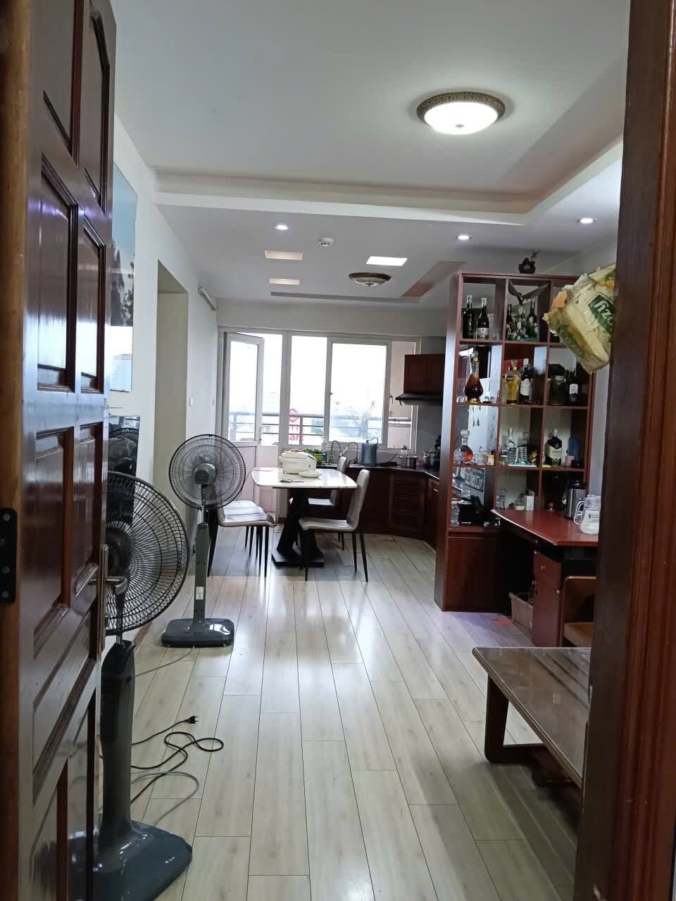 Ảnh 1 của Bán căn hộ chung cư Handico A3 đường 32m, 60m2 full nội thất