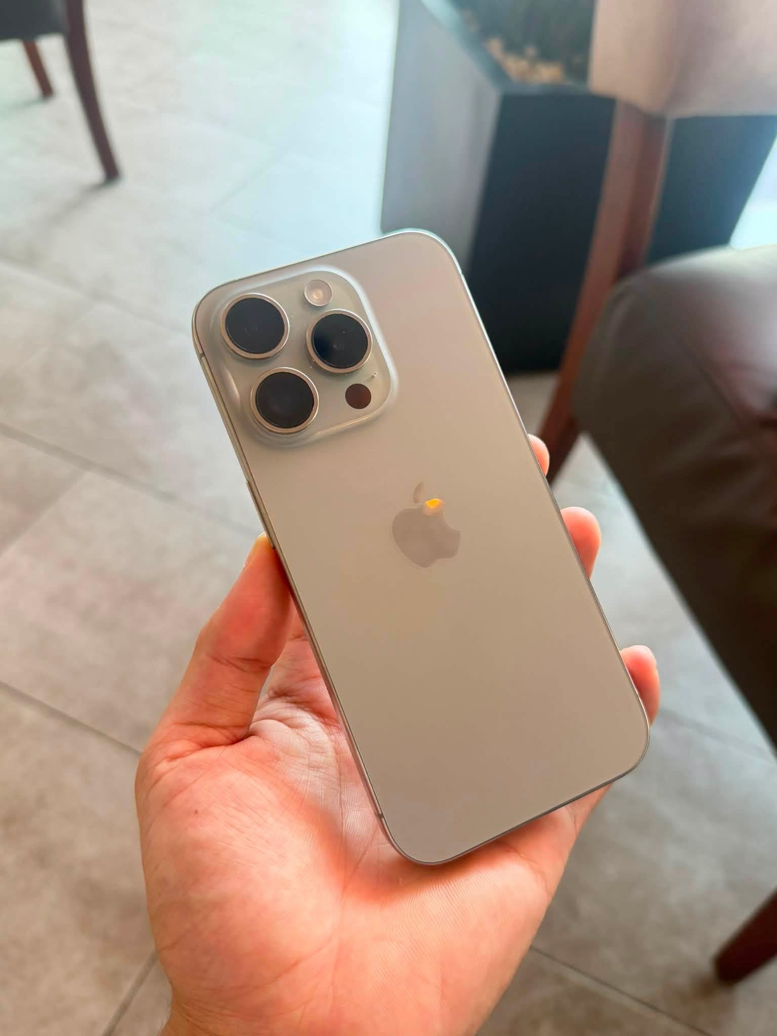 Ảnh 1 của Bán iPhone 15 Pro 128GB chính hãng, pin tốt, có khay SIM