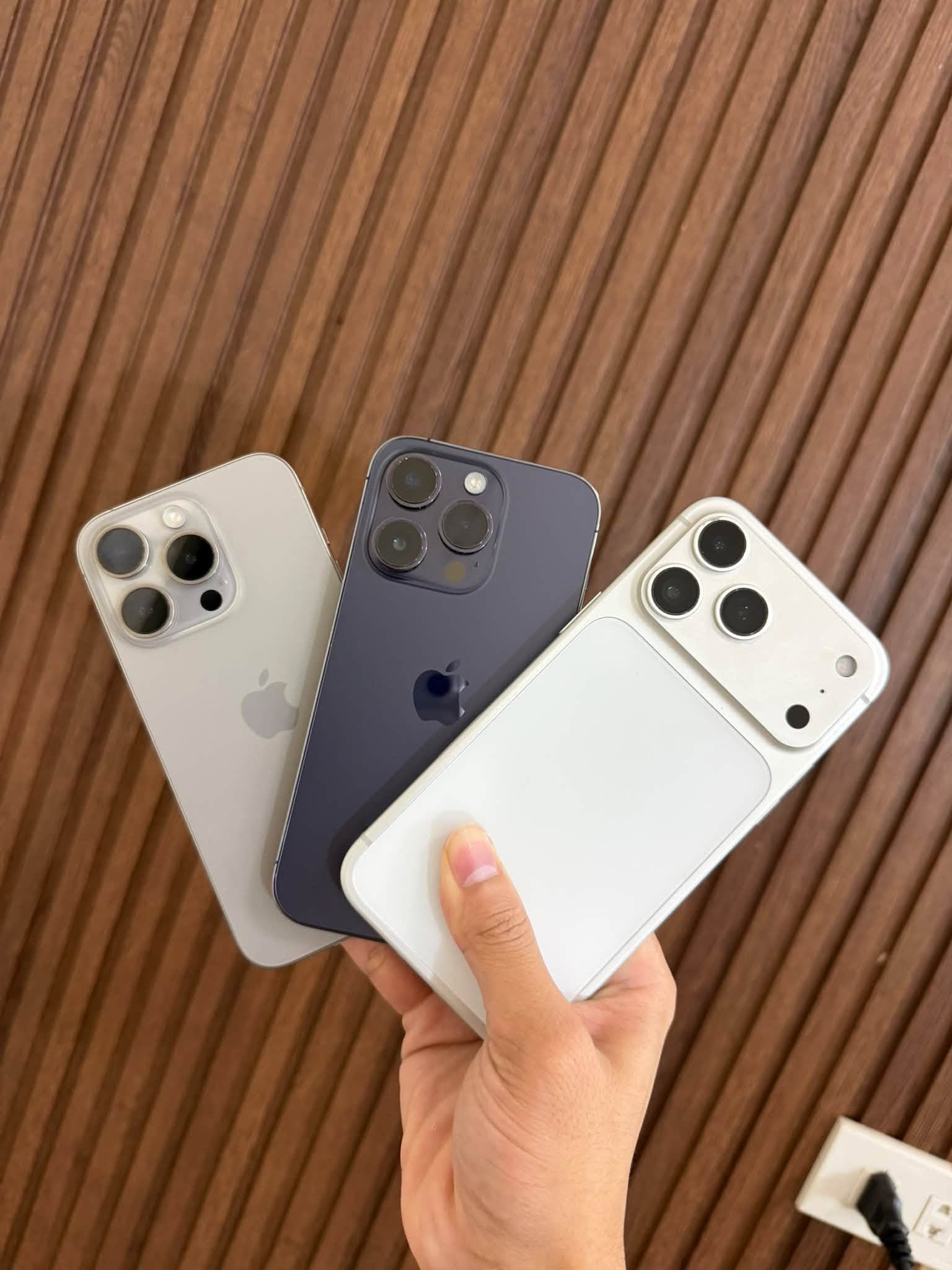 Ảnh 1 của Bán điện thoại iPhone 14 Pro, 15 Pro, 14 Pro Max tại Nghệ An
