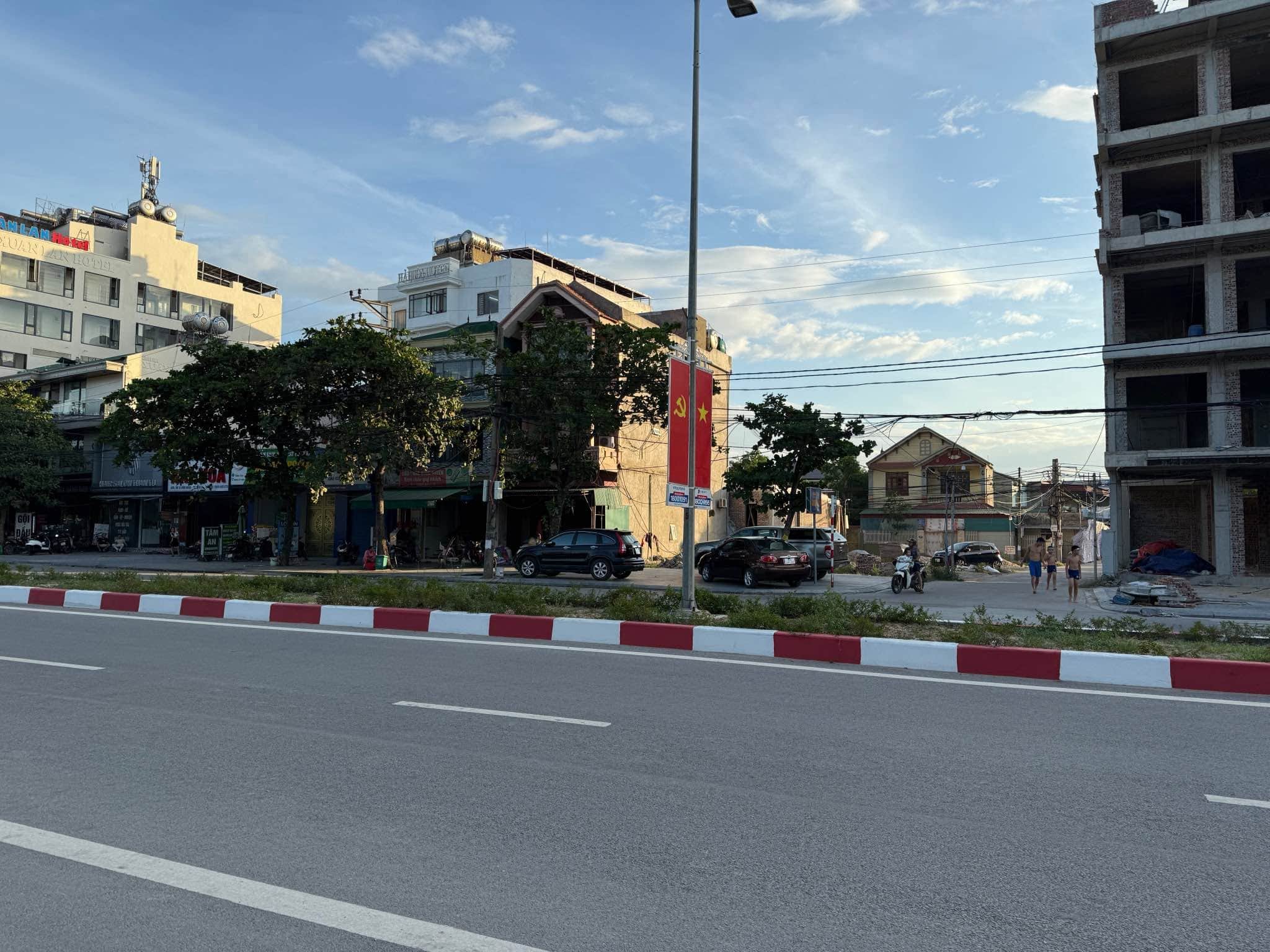 Ảnh 4 của Bán lô góc đất Cửa Lò, mặt tiền gần 14m, đối diện khu quy hoạch bãi biển