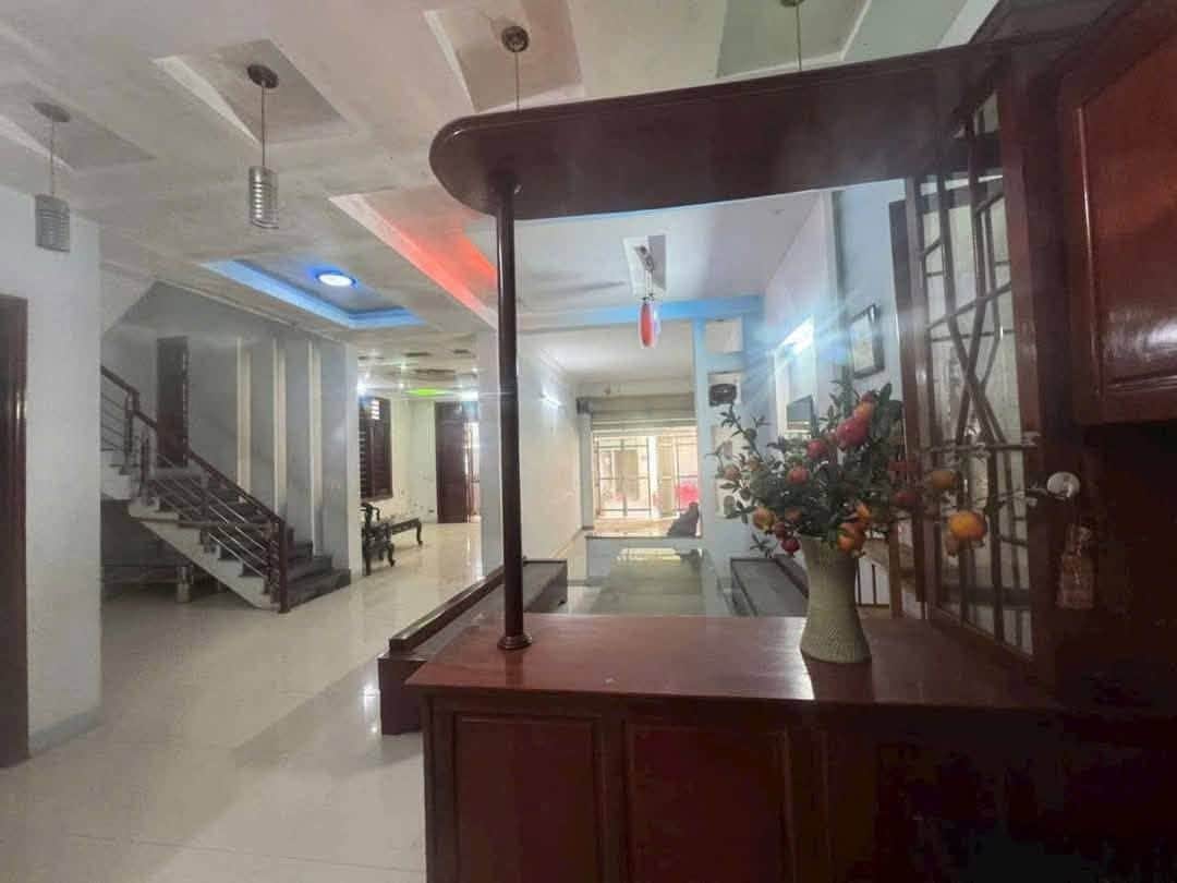 Ảnh 3 của CHO THUÊ NHÀ 3 TẦNG – NGUYỄN TIẾN TÀI, GẦN MINH KHAI