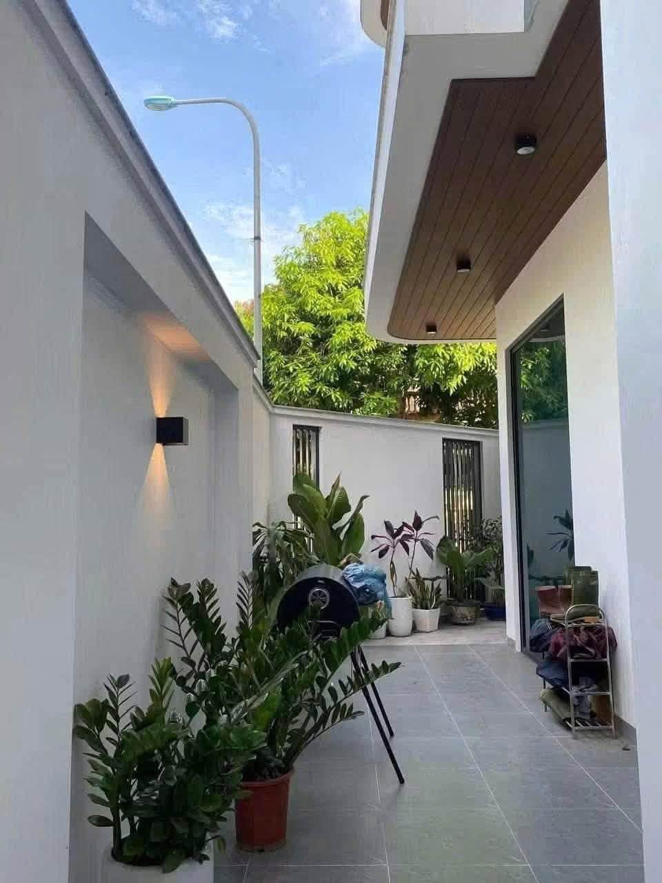 Ảnh 3 của Cho thuê biệt thự full nội thất tại khu Duy Tân, Hưng Dũng, TP. Vinh