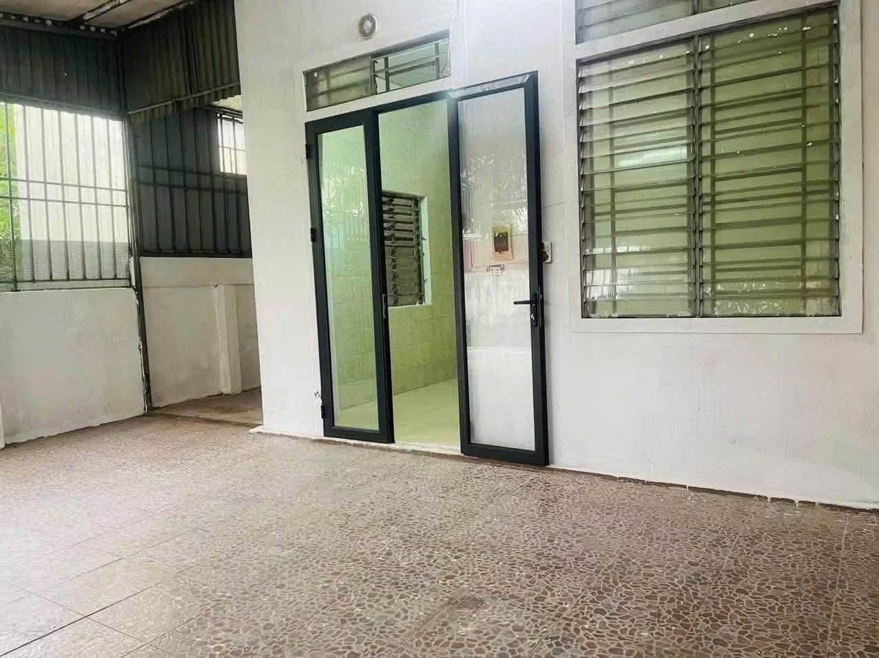 Ảnh 3 của Bán nhà cấp 4 hai mặt tiền Đông Vĩnh gần đường 72